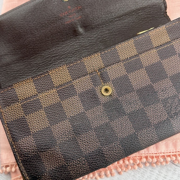 AUTHENTIC LOUIS VUITTON Monogram Porte-Monnaie Billets Tresor Wallet. - Picture 3 of 16